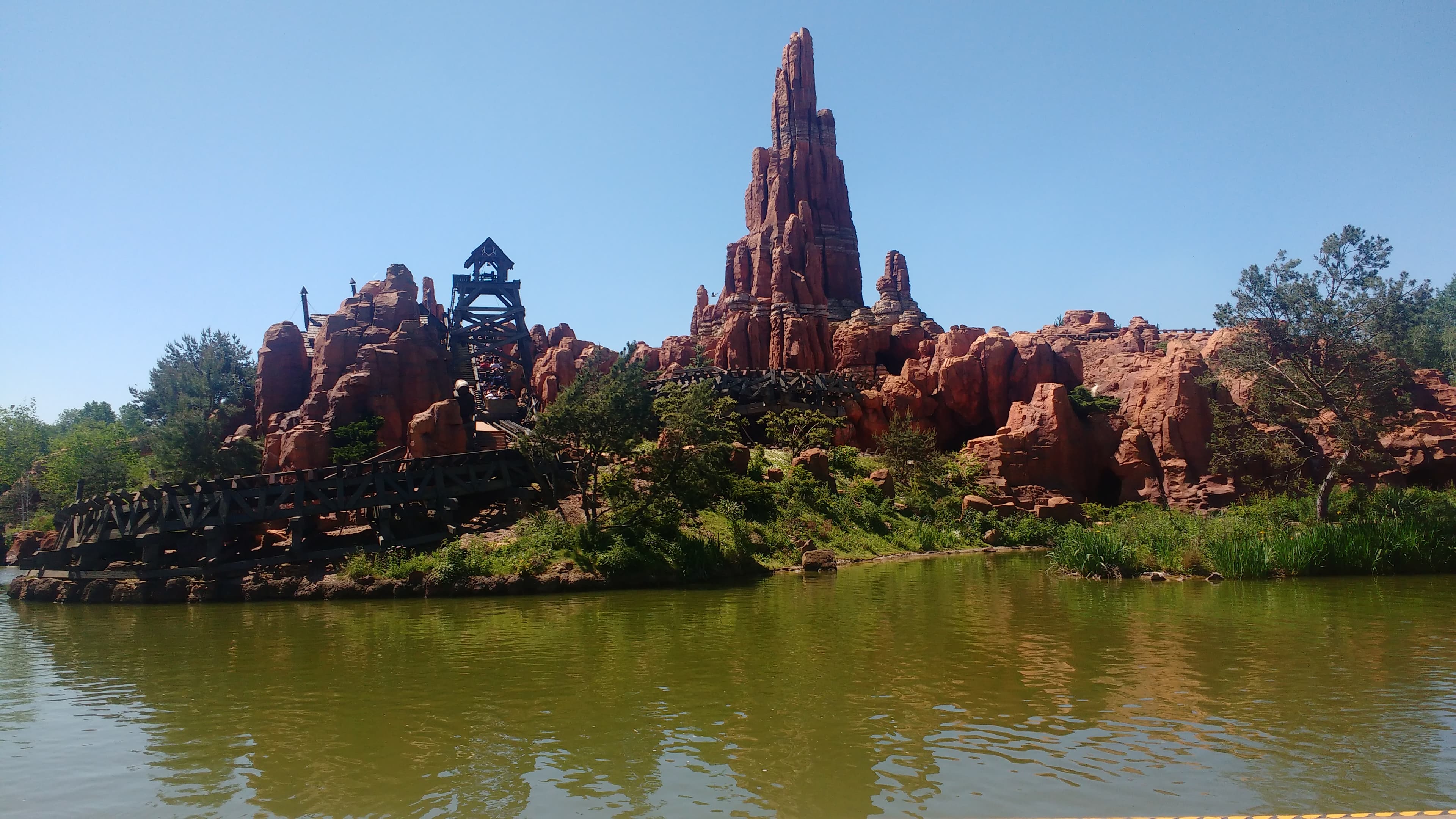 Travel photo 1